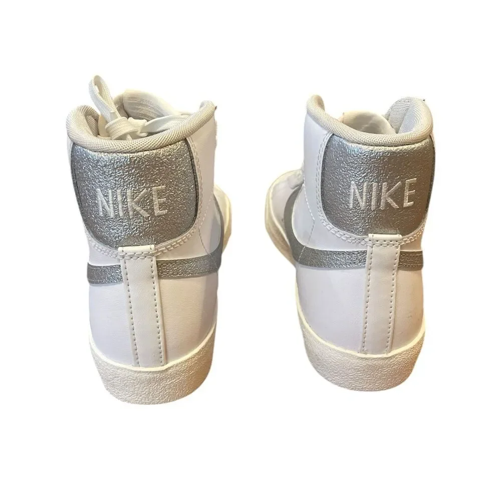 Nike blazer mid